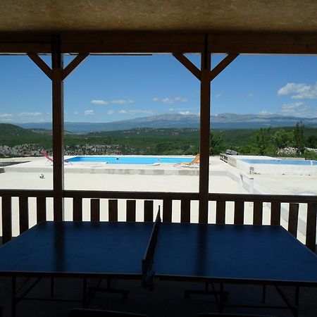Holiday Home Poljicko Imanje Donji Dolac Bagian luar foto