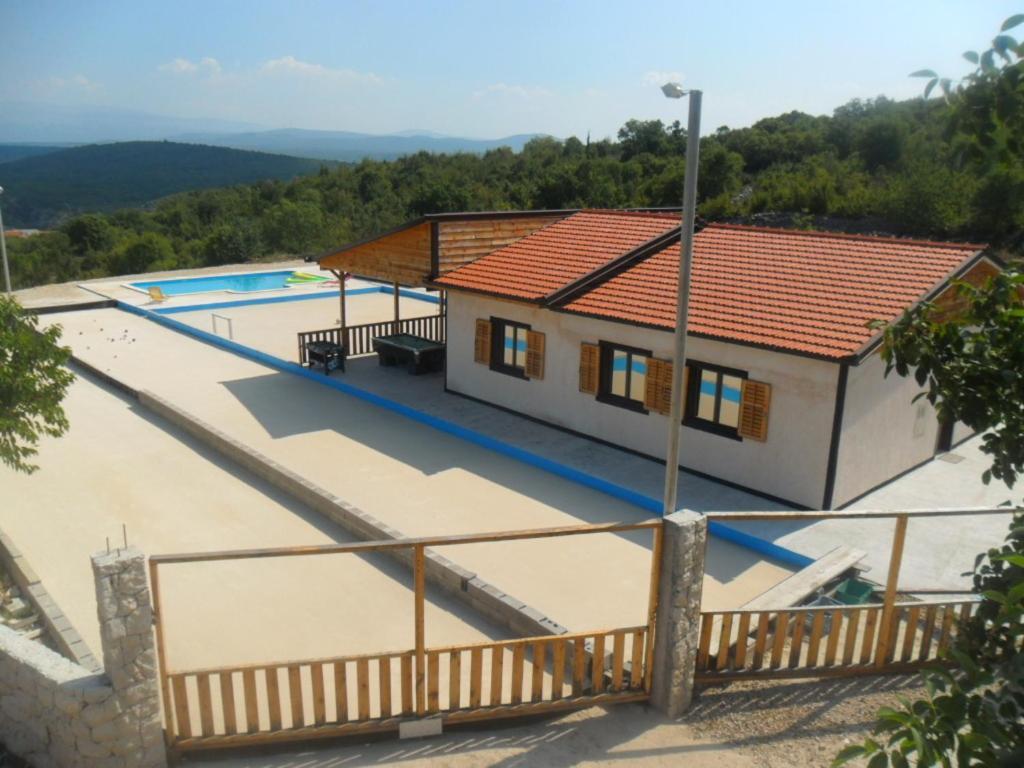 Holiday Home Poljicko Imanje Donji Dolac Bagian luar foto