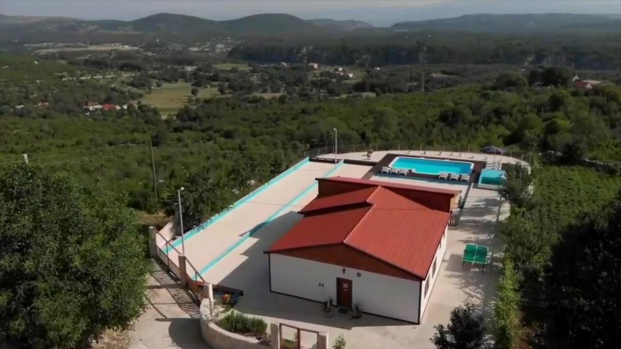 Holiday Home Poljicko Imanje Donji Dolac Bagian luar foto